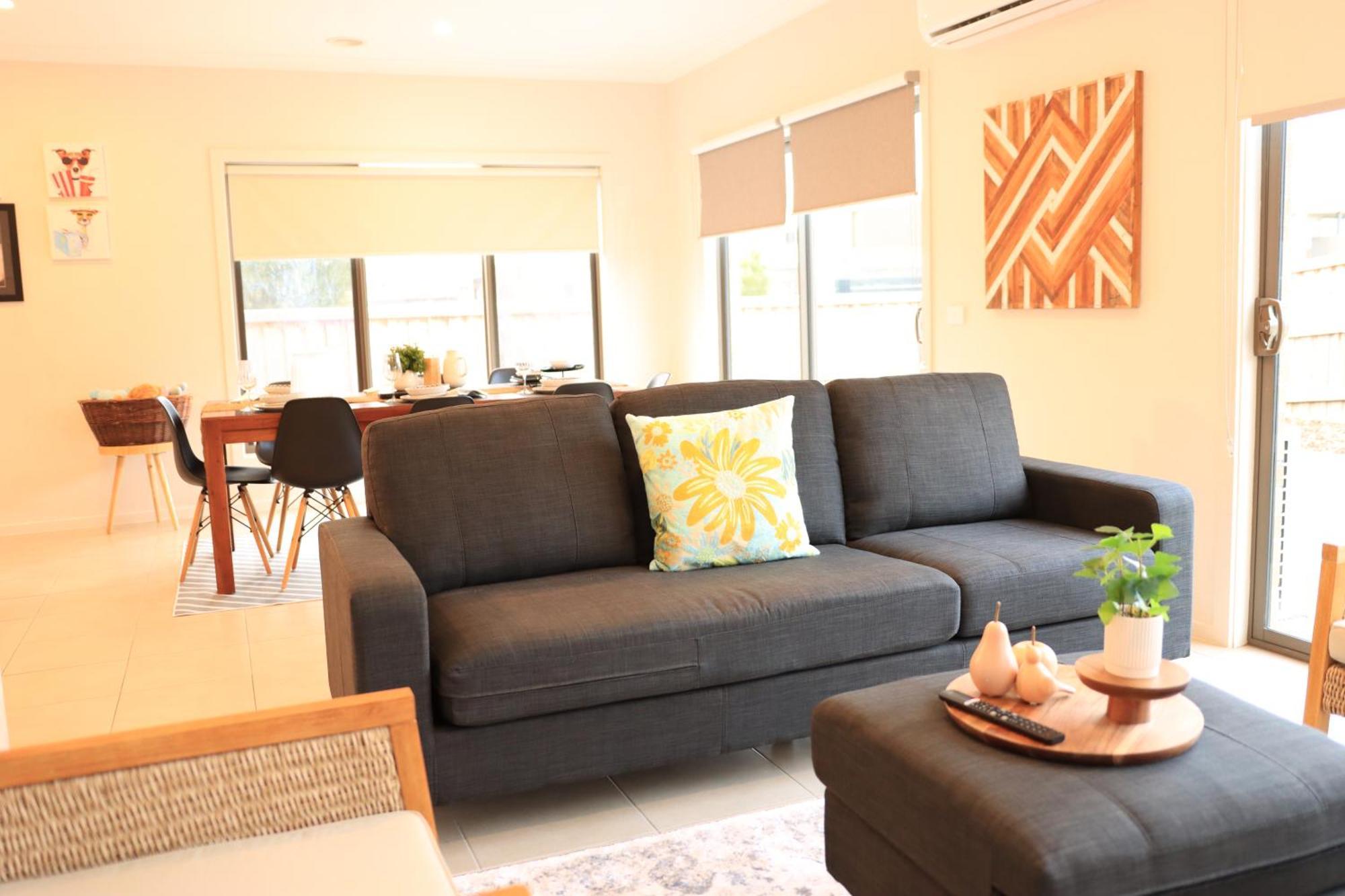 Melbourne Holiday House For 15 Peoples In Sanctuary Lake Point Cook Buitenkant foto
